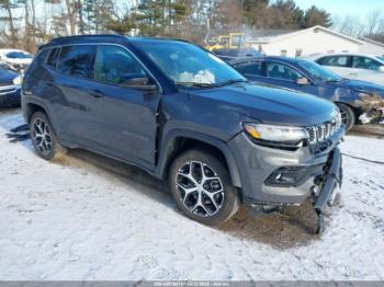  Salvage Jeep Compass