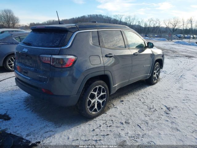 Jeep Compass Limited 4x4 Image 9