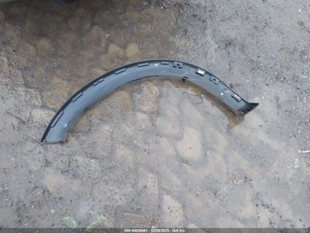 Ford Explorer Eddie Bauer Image 11