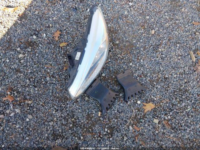 Ford Focus Se Image 11