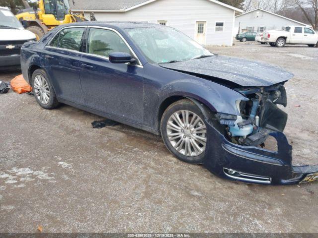  Salvage Chrysler 300