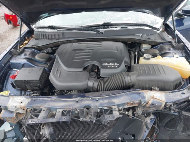 Chrysler 300 Motown Image 12