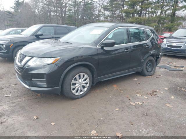 Nissan Rogue S Image 6