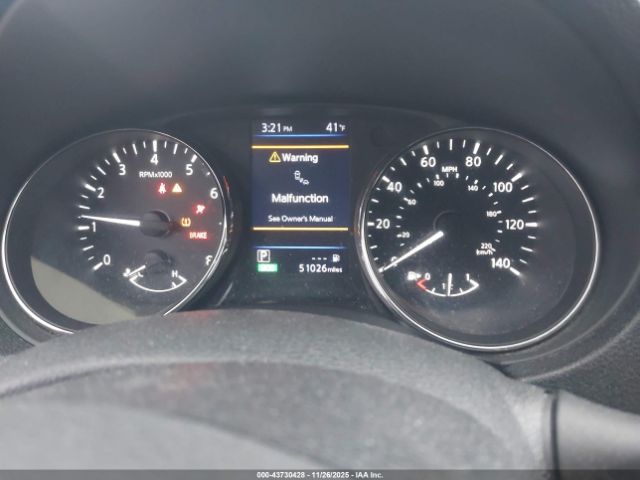 Nissan Rogue S Image 8