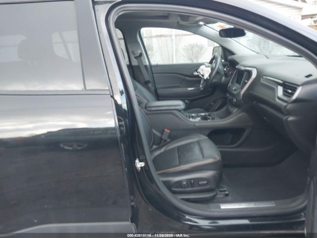 GMC Acadia Awd At4 Image 13