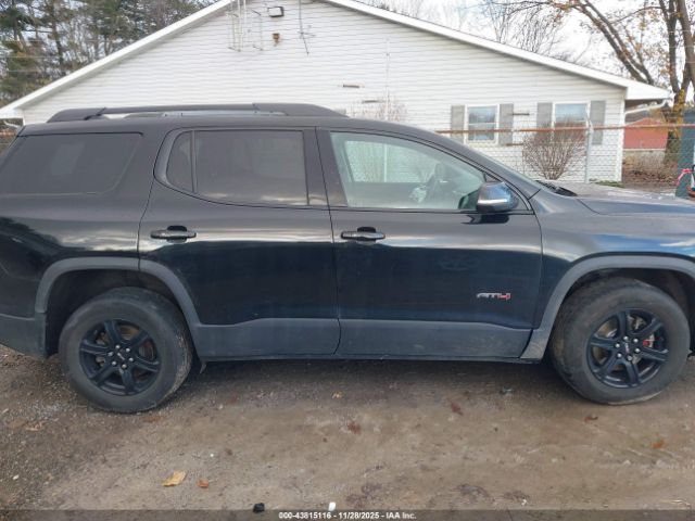 GMC Acadia Awd At4 Image 15