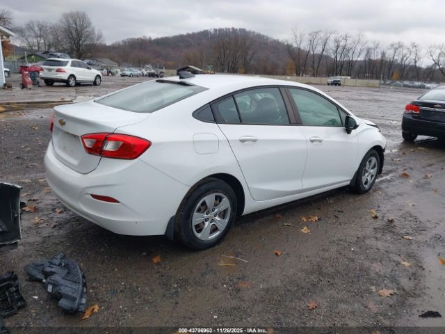 Chevrolet Cruze Ls Auto Image 19