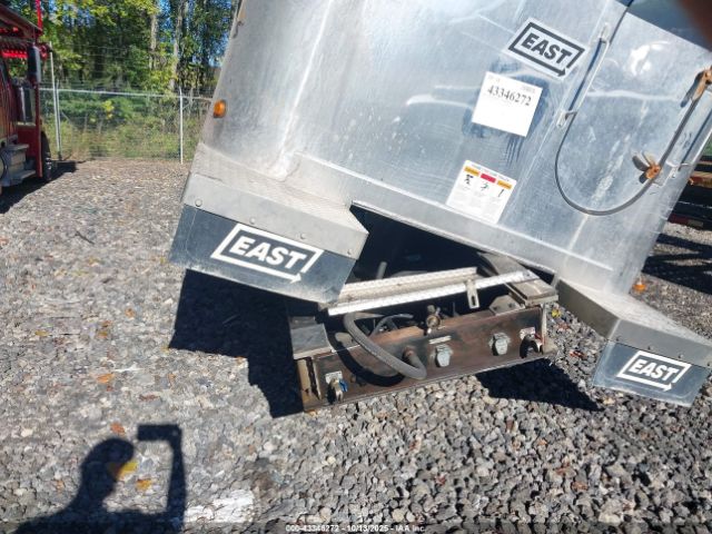 East Manufacturing End Dump Trailer Image 5