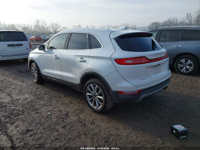 Lincoln MKC Select Image 2