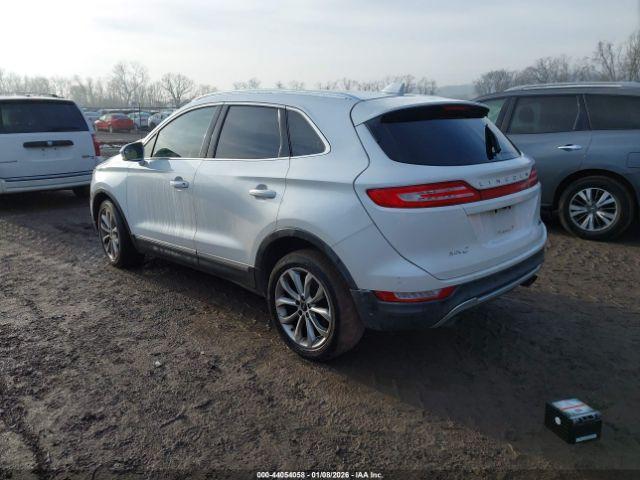 Lincoln MKC Select Image 2