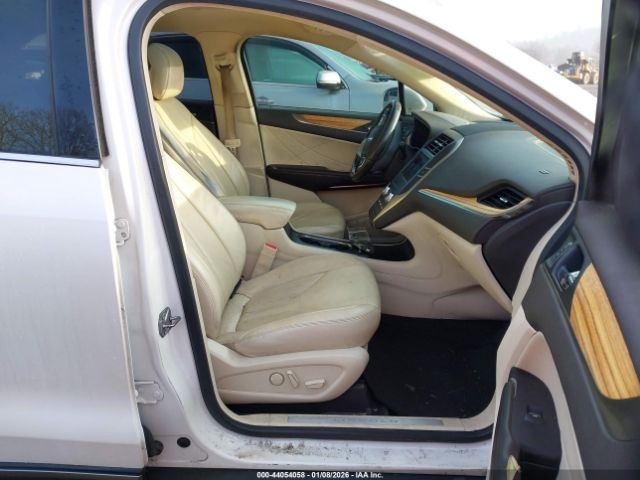 Lincoln MKC Select Image 4