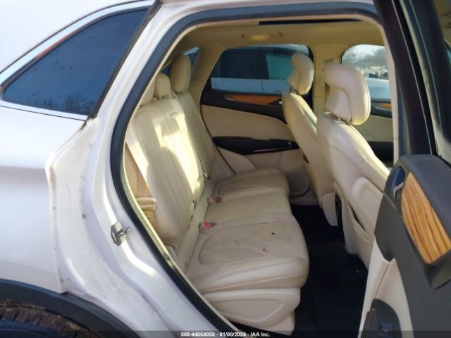 Lincoln MKC Select Image 8