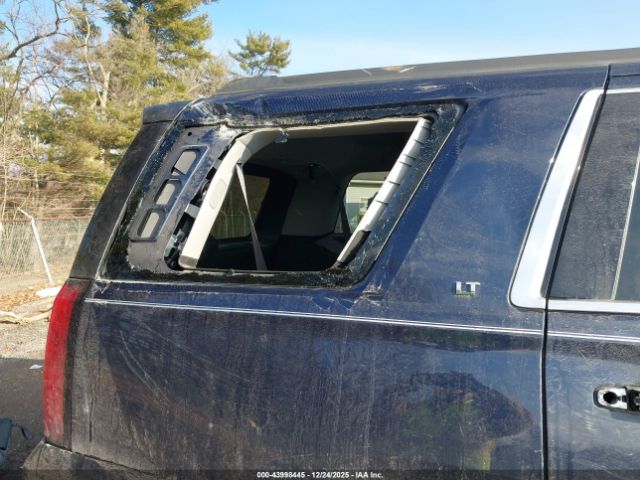 Chevrolet Tahoe 4wd Lt Image 17