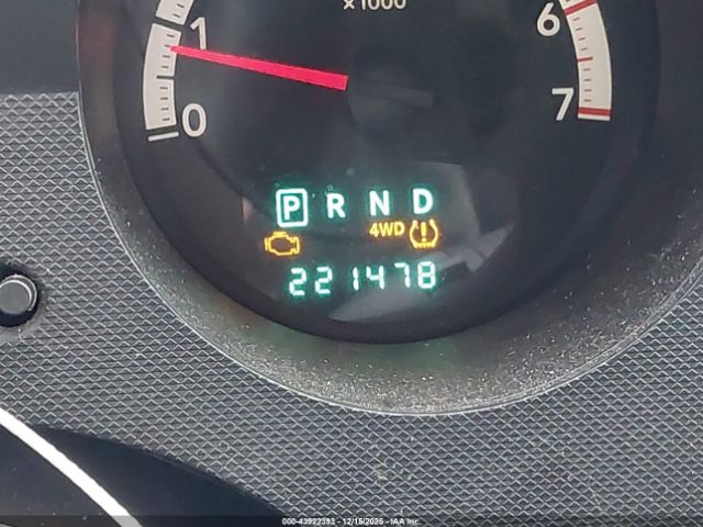 Dodge Nitro Sxt Image 17