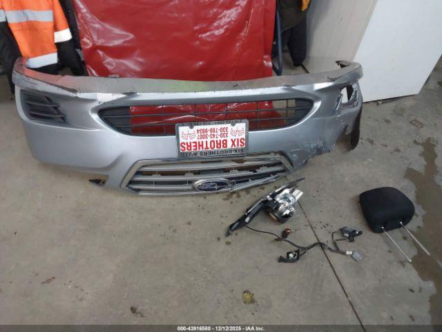 Subaru Legacy 2.5i Premium Image 6