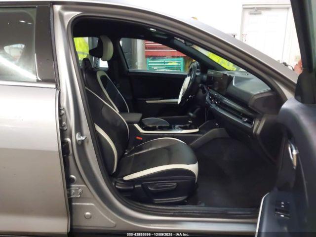 Kia K4 Gt-line Image 6