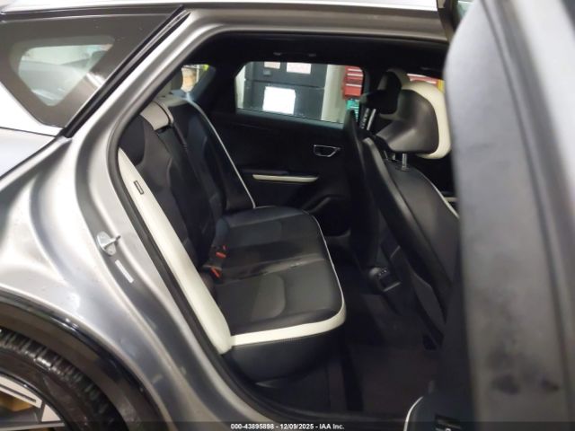 Kia K4 Gt-line Image 16