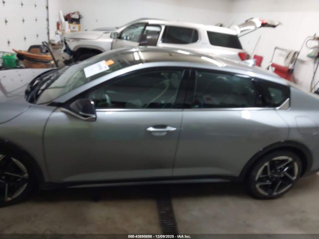 Kia K4 Gt-line Image 11