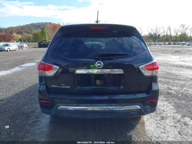 Nissan Pathfinder S Image 3