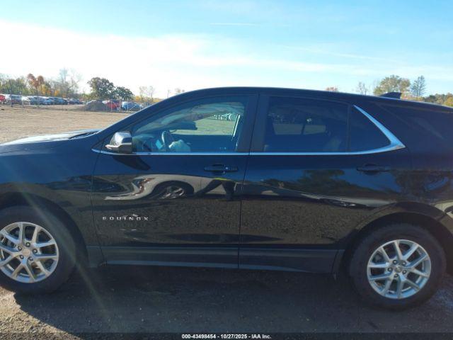 Chevrolet Equinox Awd Lt Image 15