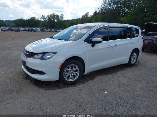 Chrysler Voyager Lx Image 7