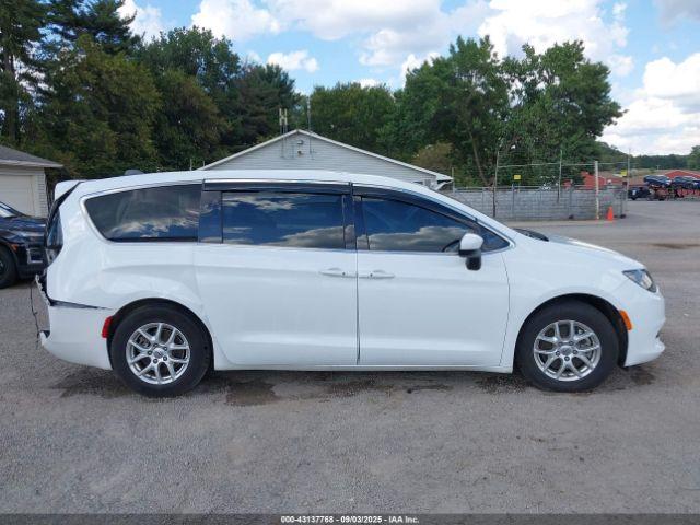Chrysler Voyager Lx Image 19