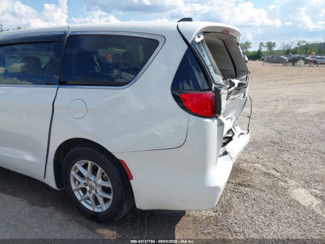 Chrysler Voyager Lx Image 13