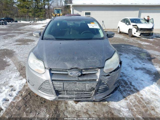 Ford Focus Se Image 11