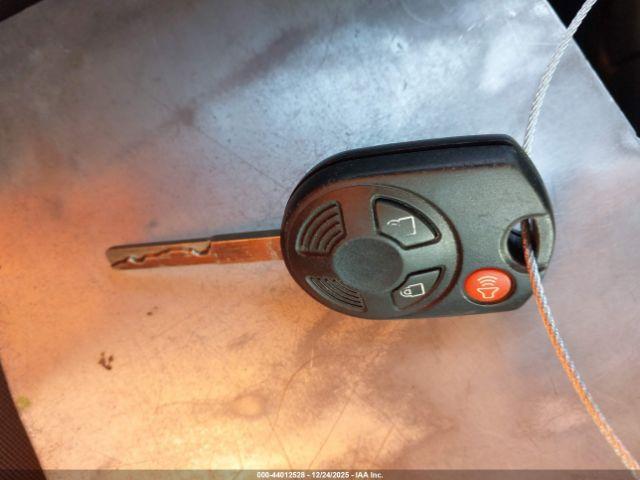 Ford Escape Se Image 8