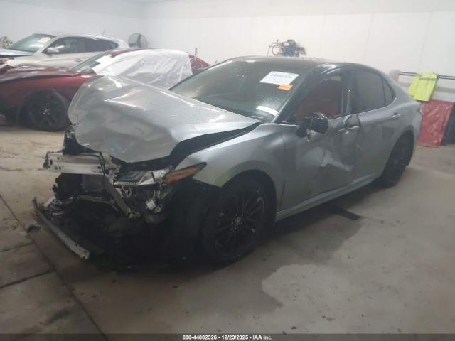 Toyota Camry Xse Image 10