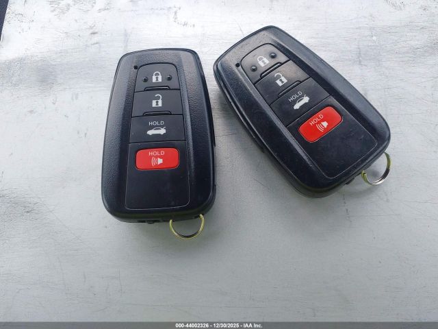 Toyota Camry Xse Image 8