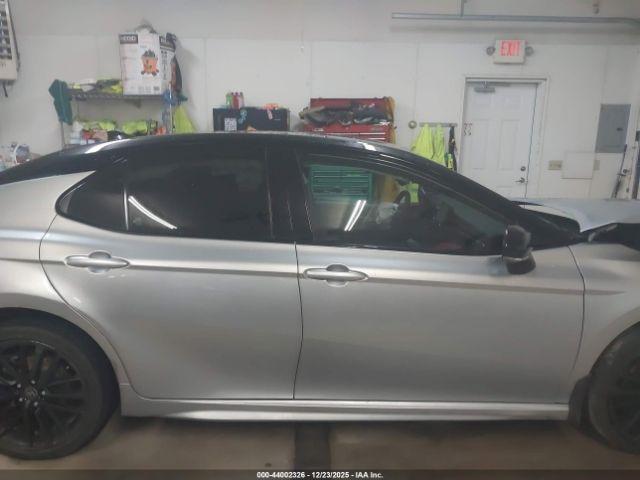 Toyota Camry Xse Image 4