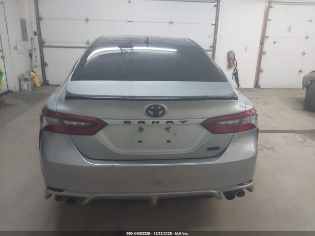 Toyota Camry Xse Image 7