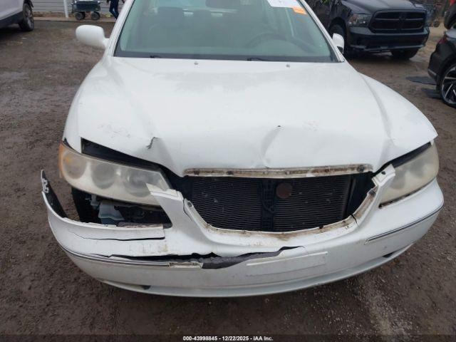 Hyundai Azera Image 3