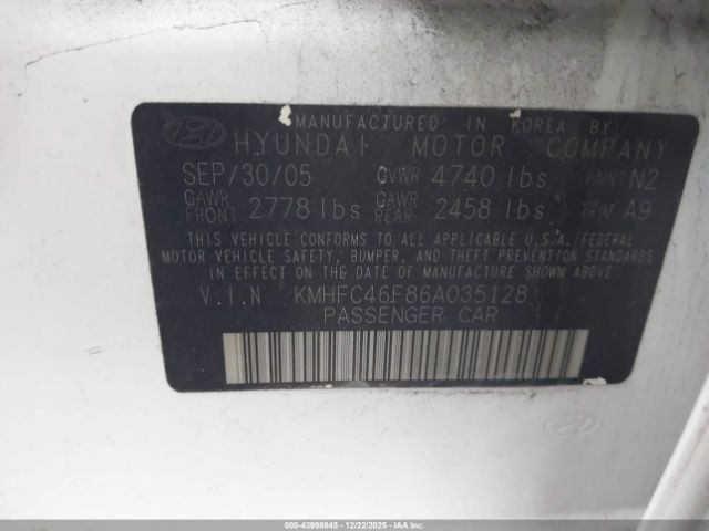 Hyundai Azera Image 6