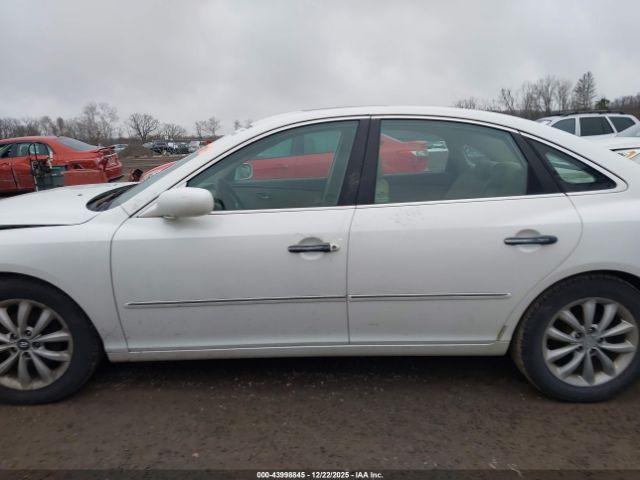 Hyundai Azera Image 13