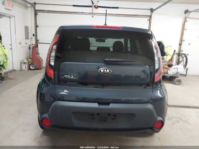 Kia Soul + Image 14