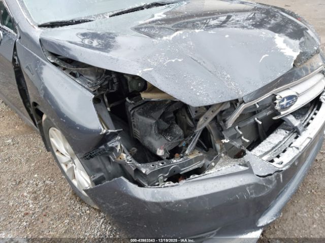 Subaru Legacy 2.5i Premium Image 11