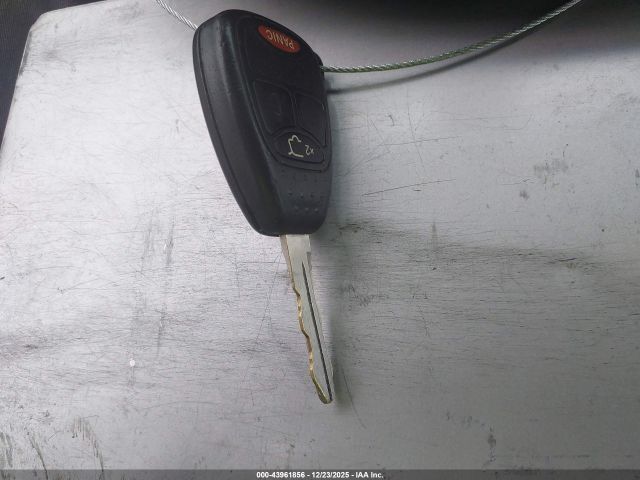 Jeep Liberty Sport Image 11