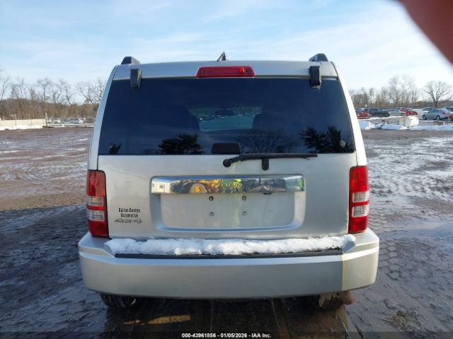 Jeep Liberty Sport Image 18