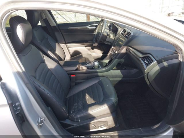 Ford Fusion Se Image 3