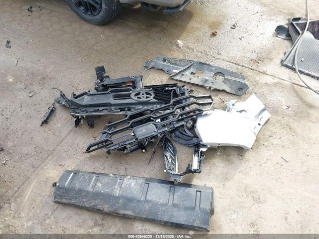 Toyota Tundra Sr5 Image 15