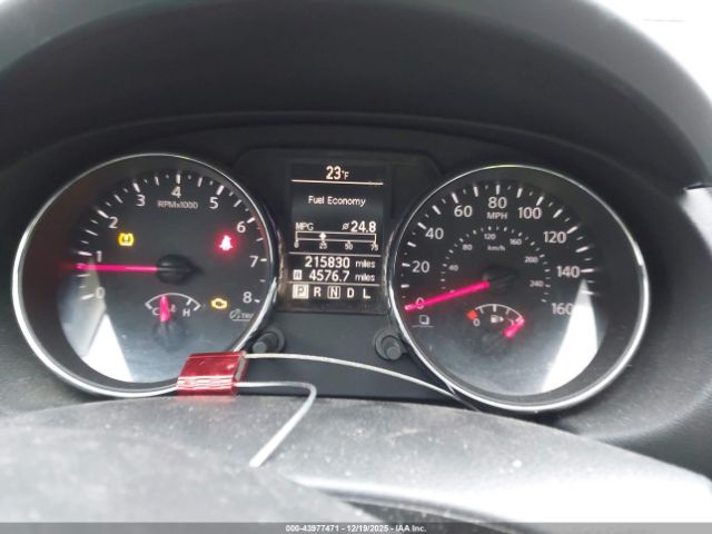 Nissan Rogue Sv Image 2