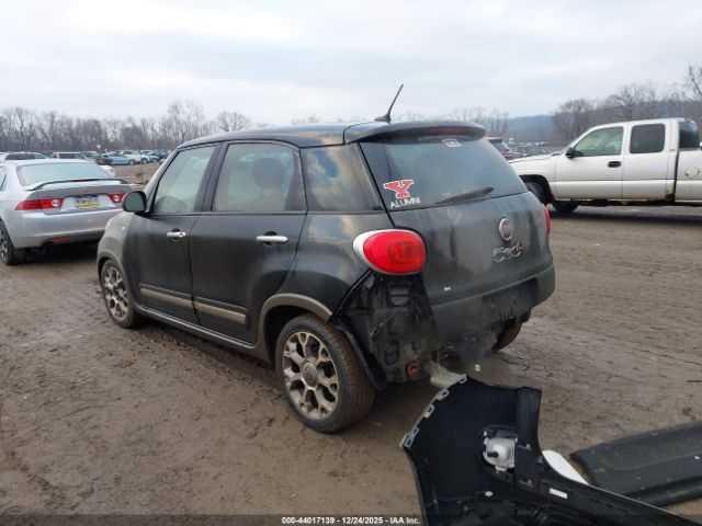 FIAT 500L Trekking Image 3