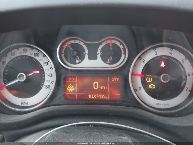 FIAT 500L Trekking Image 8