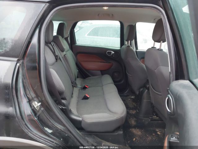 FIAT 500L Trekking Image 6